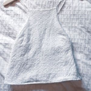 tillys haulter top with open back